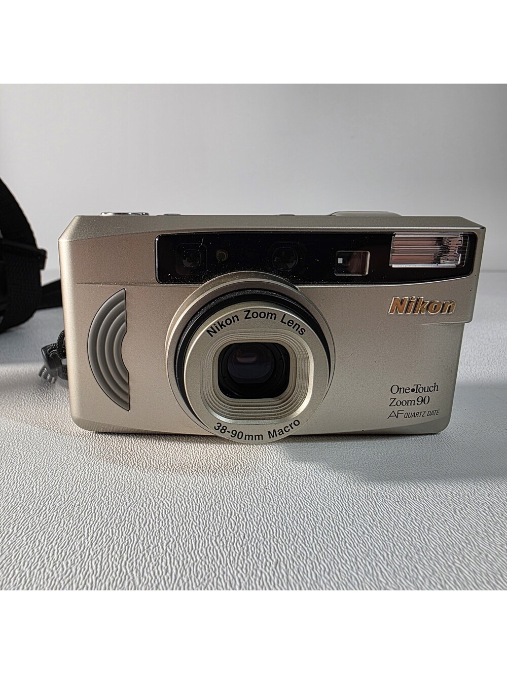 Nikon One Touch Zoom 90 Point & Shoot 35mm Film Camera W/Case WORKS